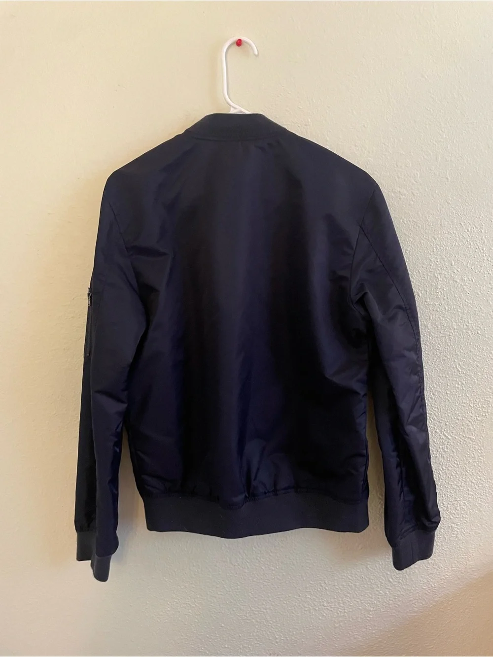 Bleecker & Broad sleek navy